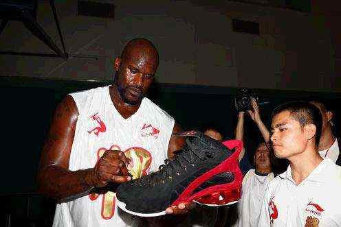 塞雷佐谈小蜘蛛：球员也是人，不是拧一下开关就能运转的机器（塞雷佐评小蜘蛛：球员是人，不是一按开关就能启动的机器）