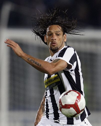 球队战术新调整取得明显成效（球队战术优化成效显著）