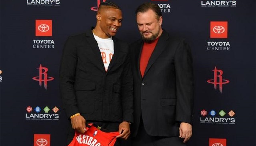 TA：桑德兰的定位球战术取得成效，阿森纳需要更好的控制比赛（TA：桑德兰定位球奏效，阿森纳需加强比赛掌控）