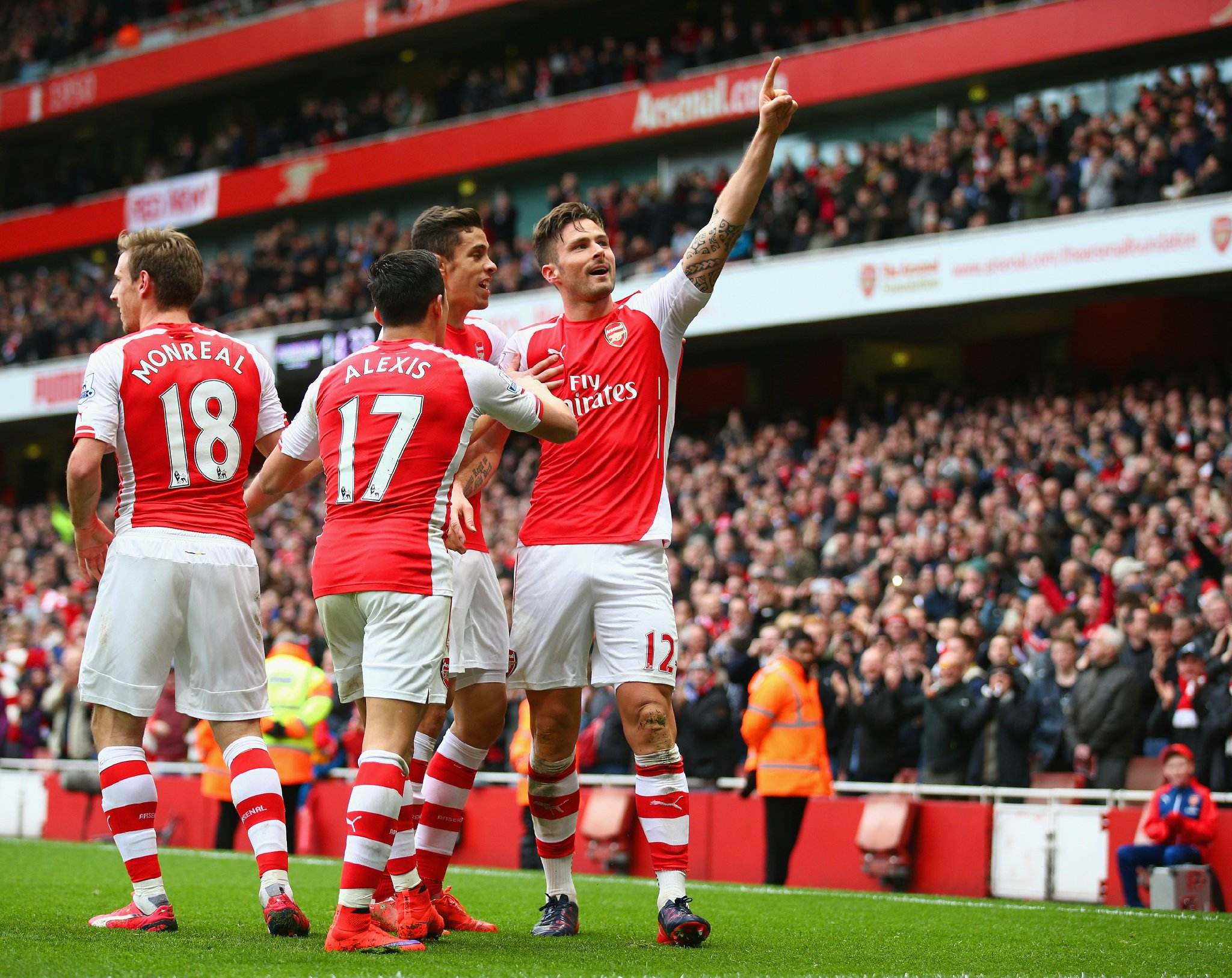 TA：热刺在欧冠中展现出了自信，他们在英超中也应做到这点（TA：热刺欧冠信心十足，英超也该延续这份底气）