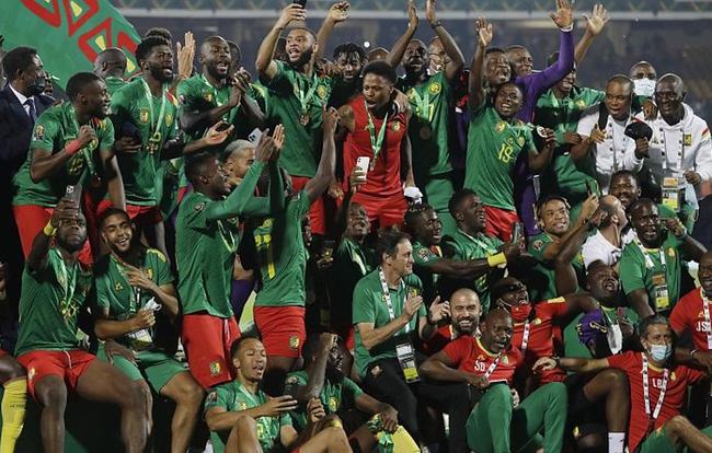 自弗里克后首位，齐沃执教生涯前四场欧冠全部获胜（齐沃执教欧冠开局四连胜，成自弗里克后首人）