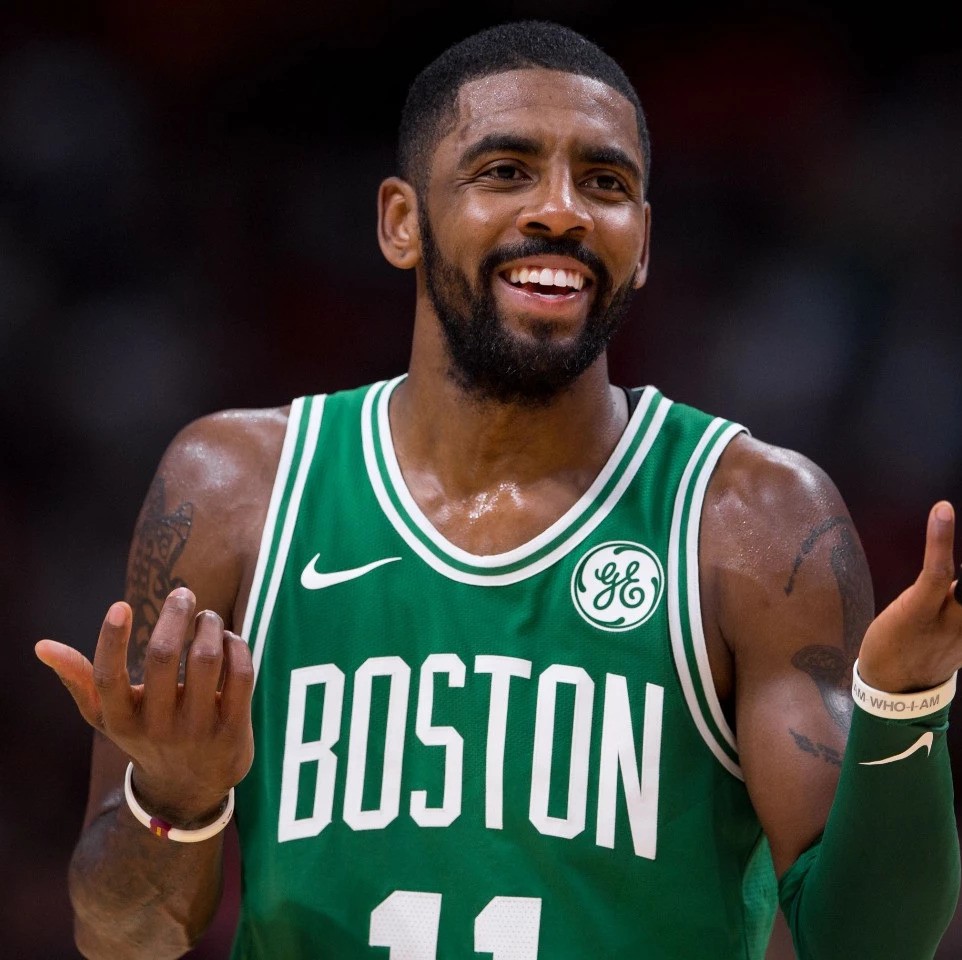 埃里克：从没犹豫过是否留在巴萨，很早就告诉经纪人我想续约（埃里克：留在巴萨毫不犹豫，早早就告诉经纪人要续约）