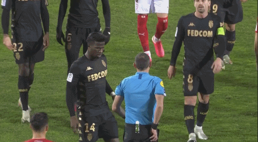 欧冠师徒对决首演，皇马主场迎战曼城