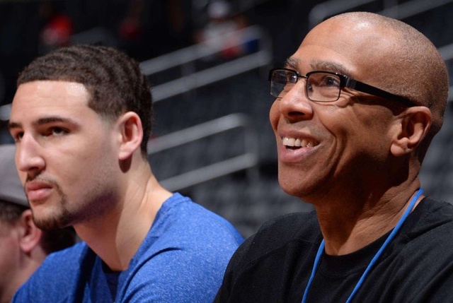 利物浦队内有高人 一石二鸟赶走萨拉赫斯洛特（利物浦藏高手，一箭双雕送走萨拉赫与斯洛特）