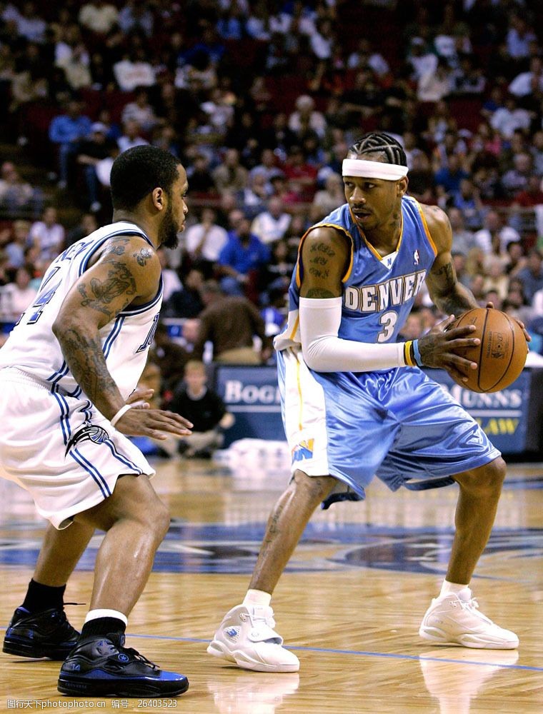 波兰主帅：要帮扎莱夫斯基找回状态；我觉得莱万还没决定未来（波兰主帅：将助扎莱夫斯基重拾状态；莱万未来仍未定案）