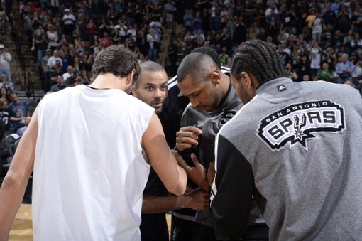 埃德尔：苏宁夺冠后张氏父子消失了，我们有好几个月没拿到工资（埃德尔：苏宁夺冠后张氏父子不再露面，我们已数月未发薪）